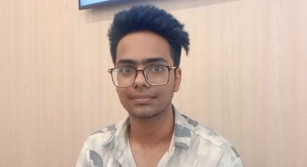 यमुनापार के लाल ने किया कमाल :- CUET-UG में ऑल इंडिया रैंक-2 लाकर अर्जव जैन ने रौशन किया दिल्ली का नाम