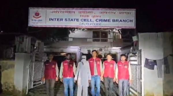 दो बेटियों की हत्या कर पैरोल पर फरार चल रहे सजायाफ्ता हामिदुल्लाह को दिल्ली पुलिस की क्राइम ब्रांच ने दबोचा