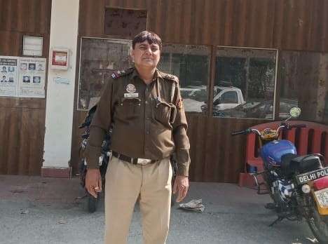 ड्यूटी पर तैनात जांबाज़ सब इंस्पेक्टर की यमुनापार में हुए सड़क हादसे में मौत, जांच में जुटी दिल्ली पुलिस