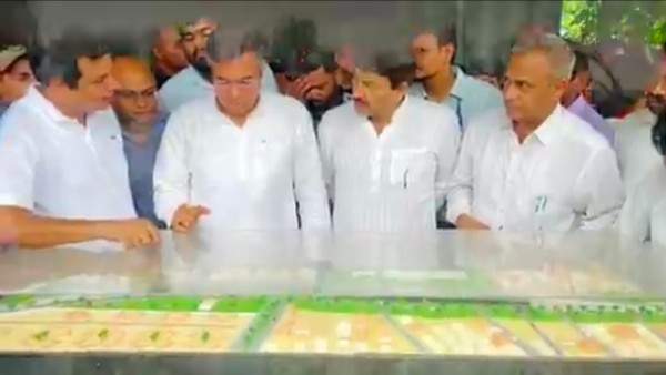 यमुनापार वासियों के लिए खुशखबरी: नंद नगरी फ्लाईओवर के निर्माण में रुकावट हुई खत्म, जाम से मिलेगी मुक्ति