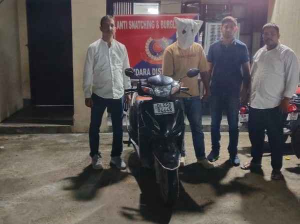 स्कूटी पर साड़ी और सूट बेचने वाला बनकर चोरी करने वाले इस गिरोह से सावधान