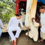 यमुना का जलस्तर घटने के बाद बाढ़ पीड़ितों की याद आई सांसद मनोज तिवारी को