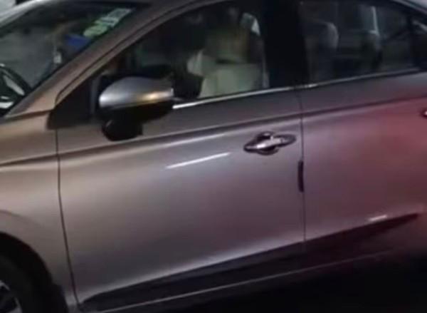 मयूर विहार के स्टार सीटी मॉल की पार्किंग में खड़ी कार में शव मिलने से हड़कंप